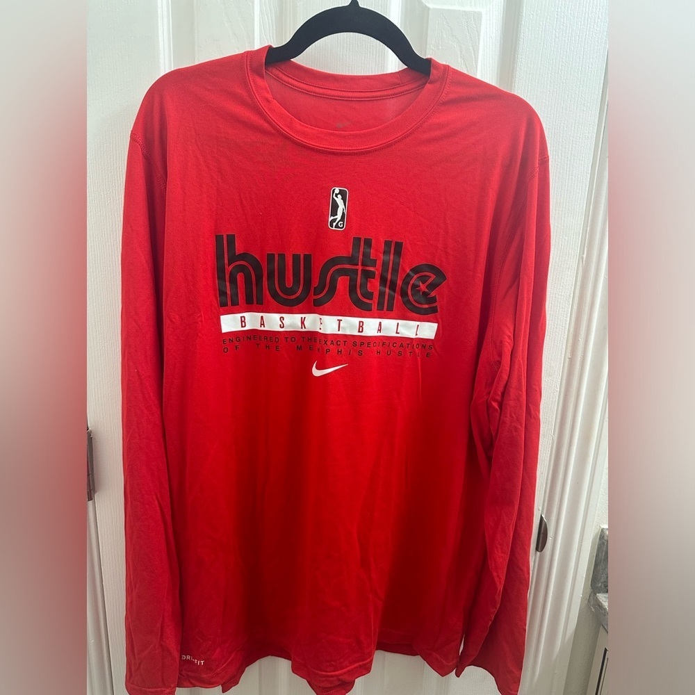 Nike hustle basketball long sleeve jersey size XL CZ0118-657